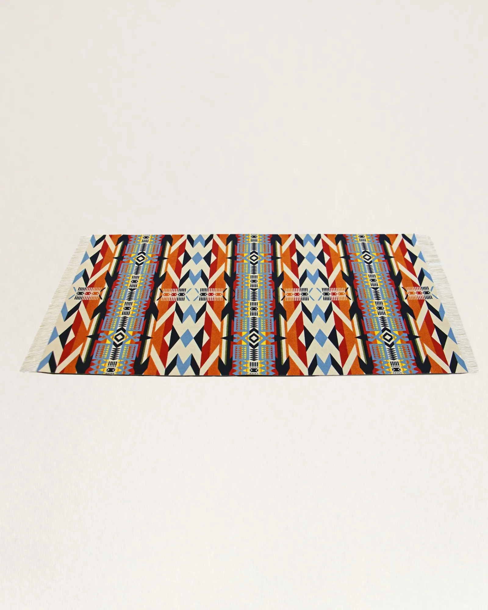 Pendleton FIRE LEGEND PLACE RUG ONE SIZE Clearance