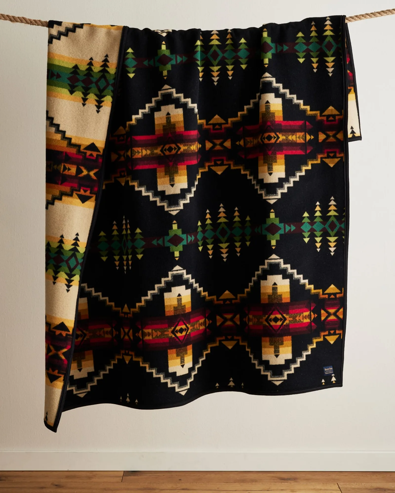 Pendleton FOUR CORNERS BLANKET TWIN Hot