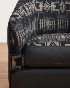 Pendleton HARDING BARREL CHAIR ONE SIZE Fashion