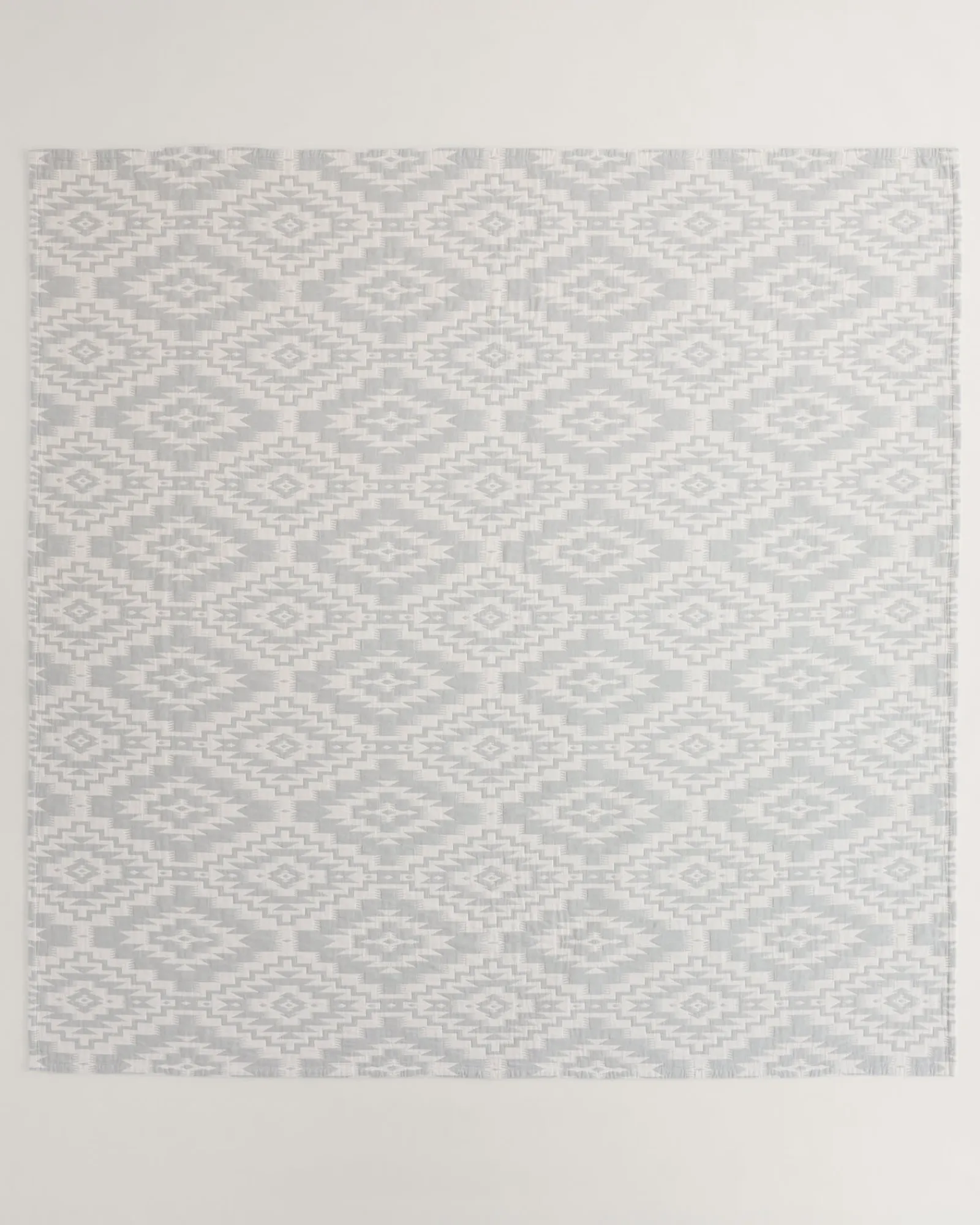 Pendleton MESILLA COTTON MATELASSE COVERLET BLUE/IVORY Hot