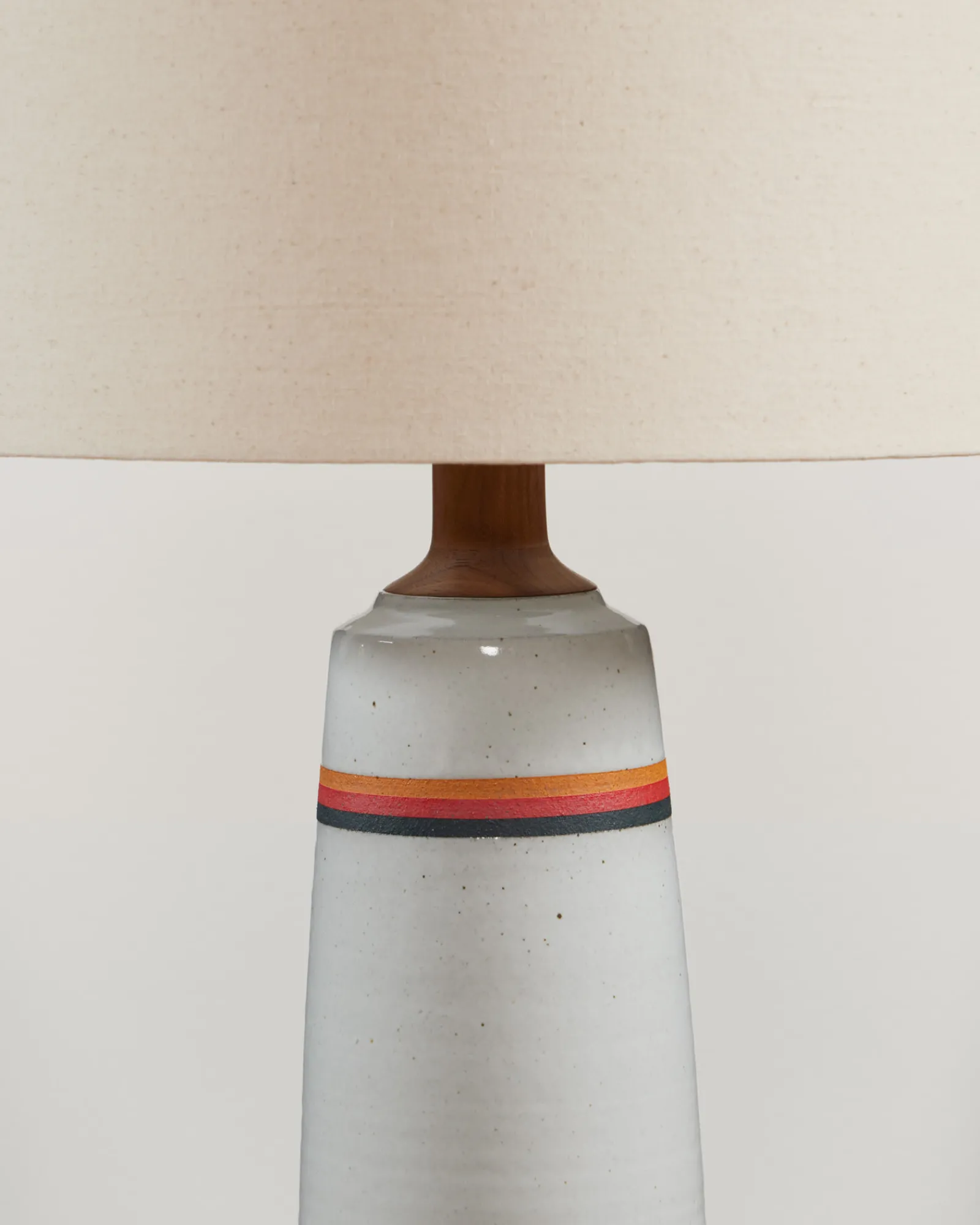 Pendleton PALM DESERT TABLE LAMP ONE SIZE Discount