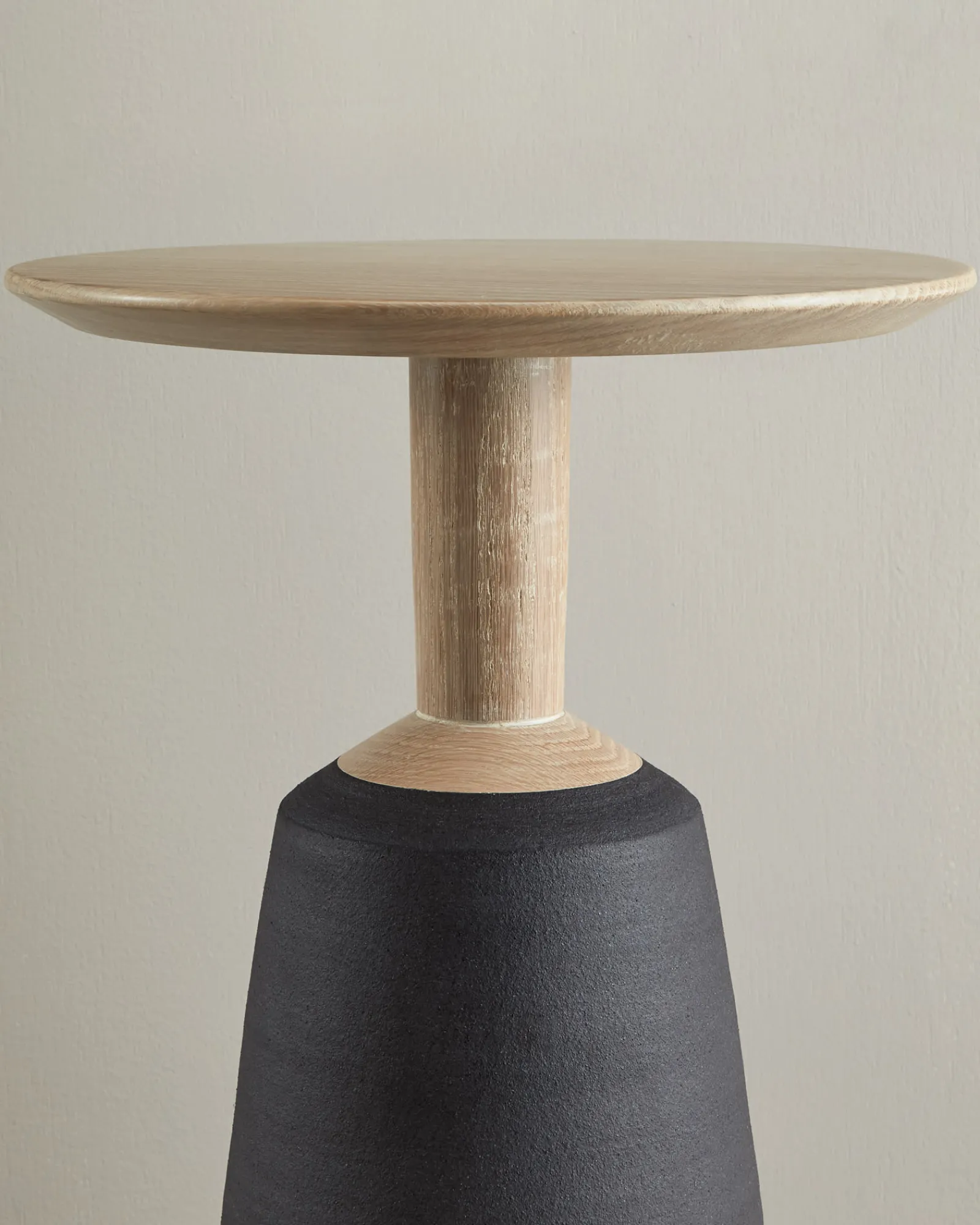 Pendleton PARK SLOPE COCKTAIL TABLE ONE SIZE Fashion