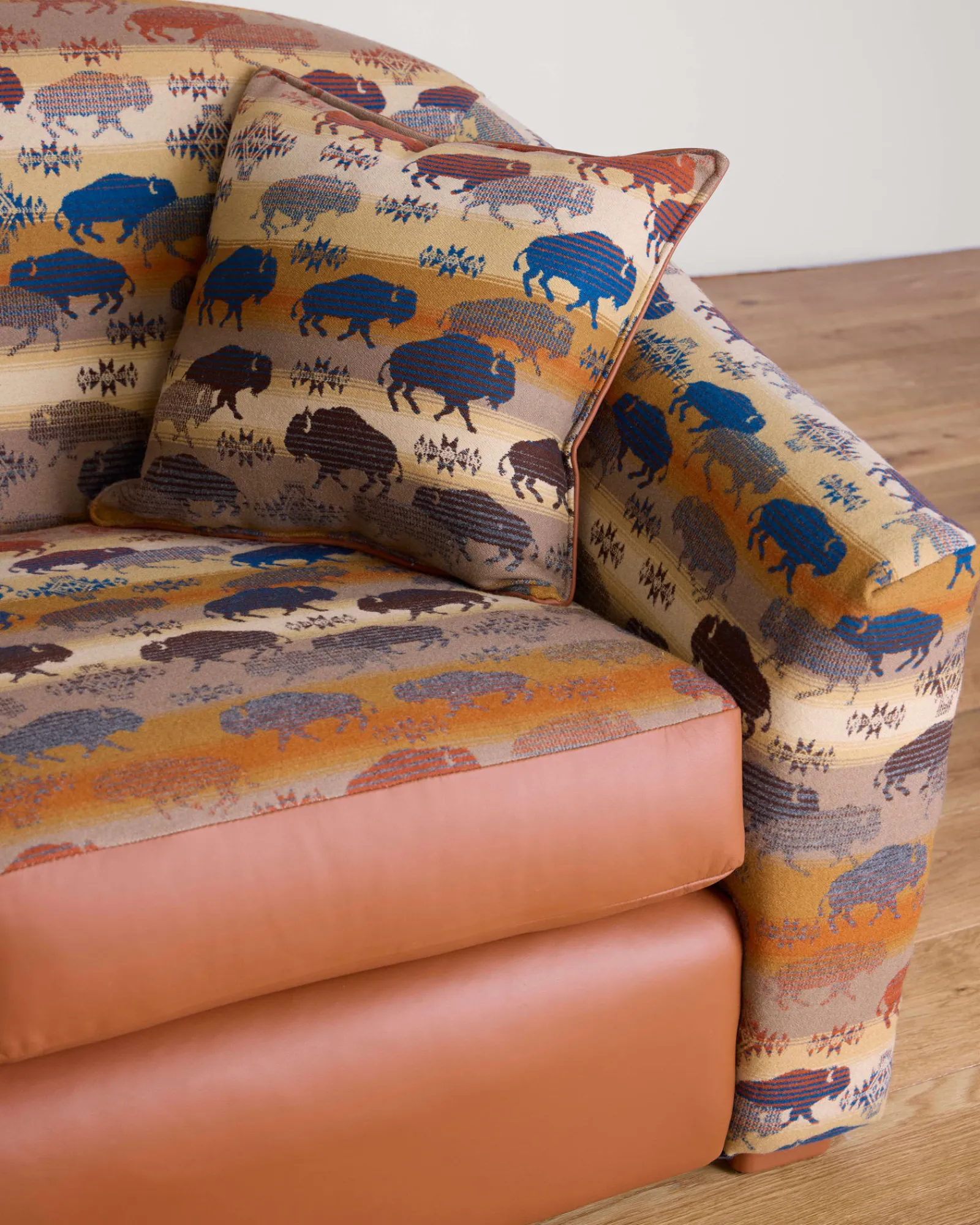 Pendleton PRAIRIE RUSH HOUR BARREL SOFA ONE SIZE Outlet