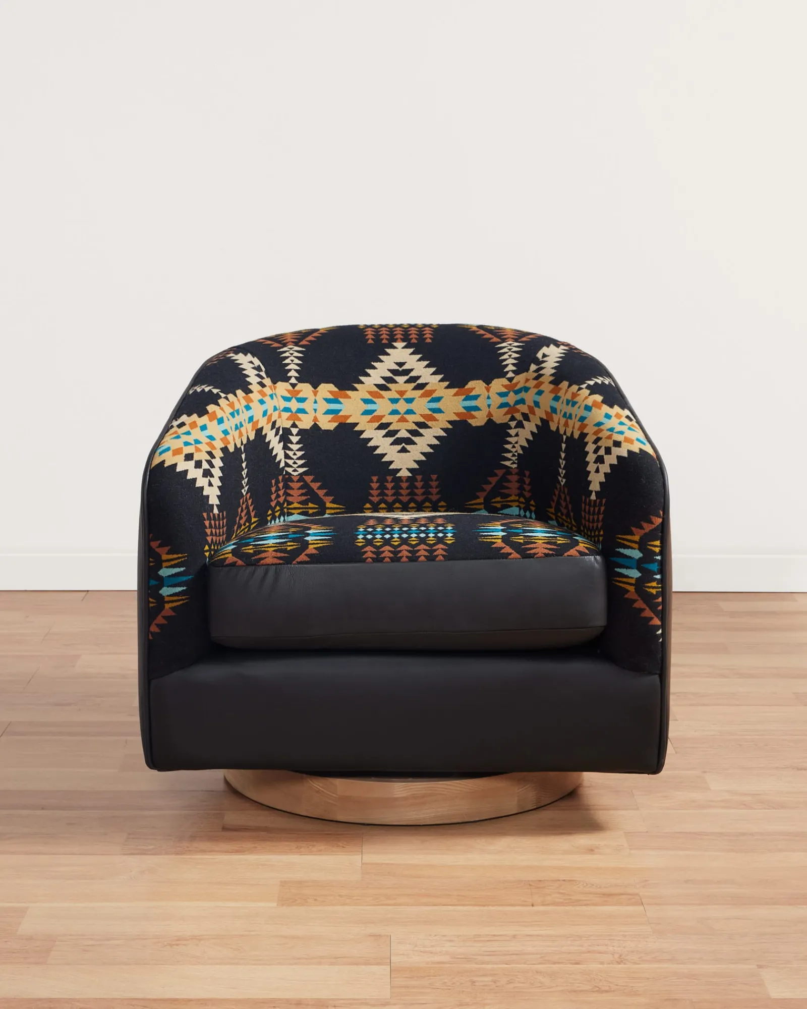 Pendleton RANCHO ARROYO BARREL CHAIR ONE SIZE Outlet