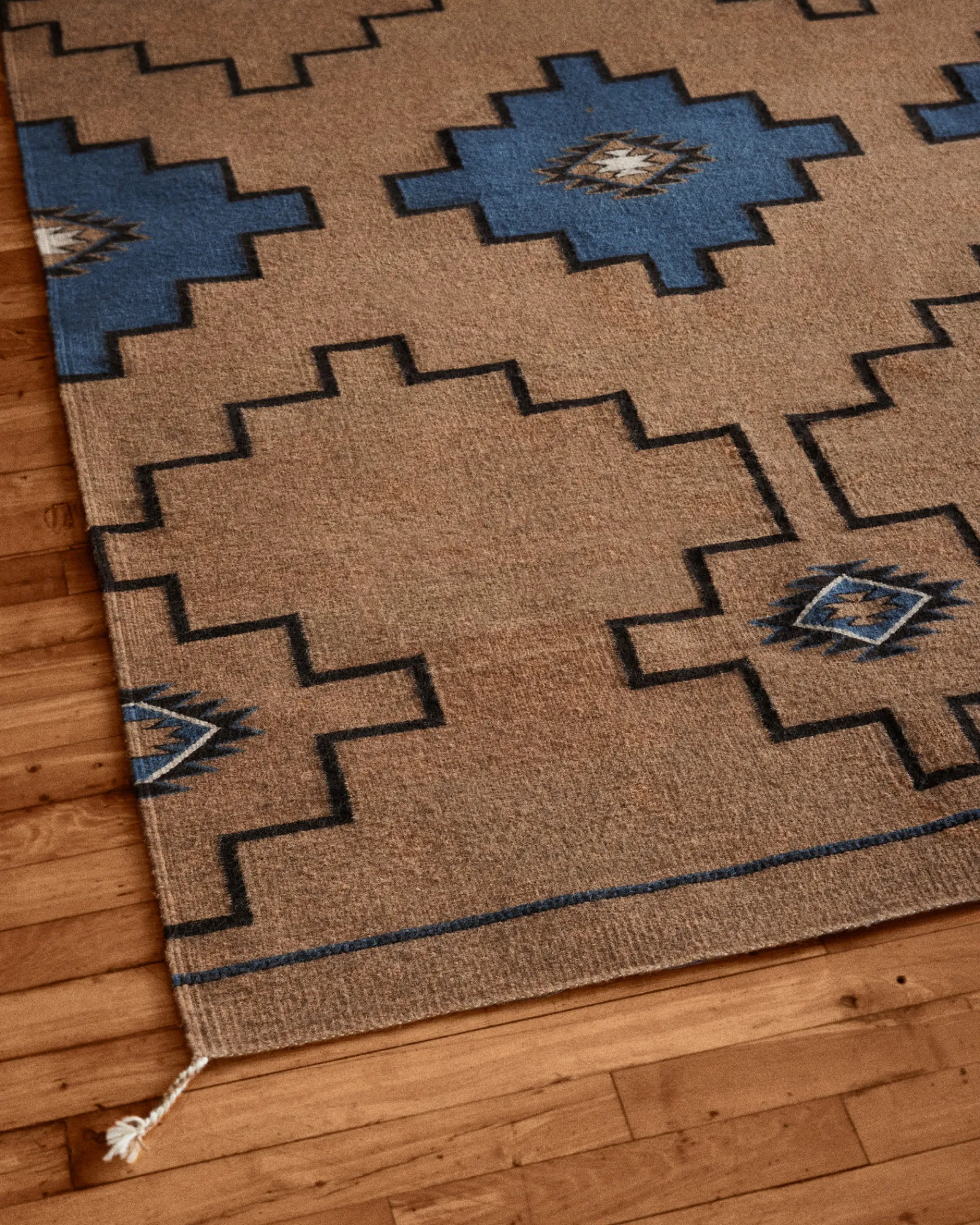 Pendleton STEPS TO THE SKY TIERRA RUG TAN/BLUE Clearance