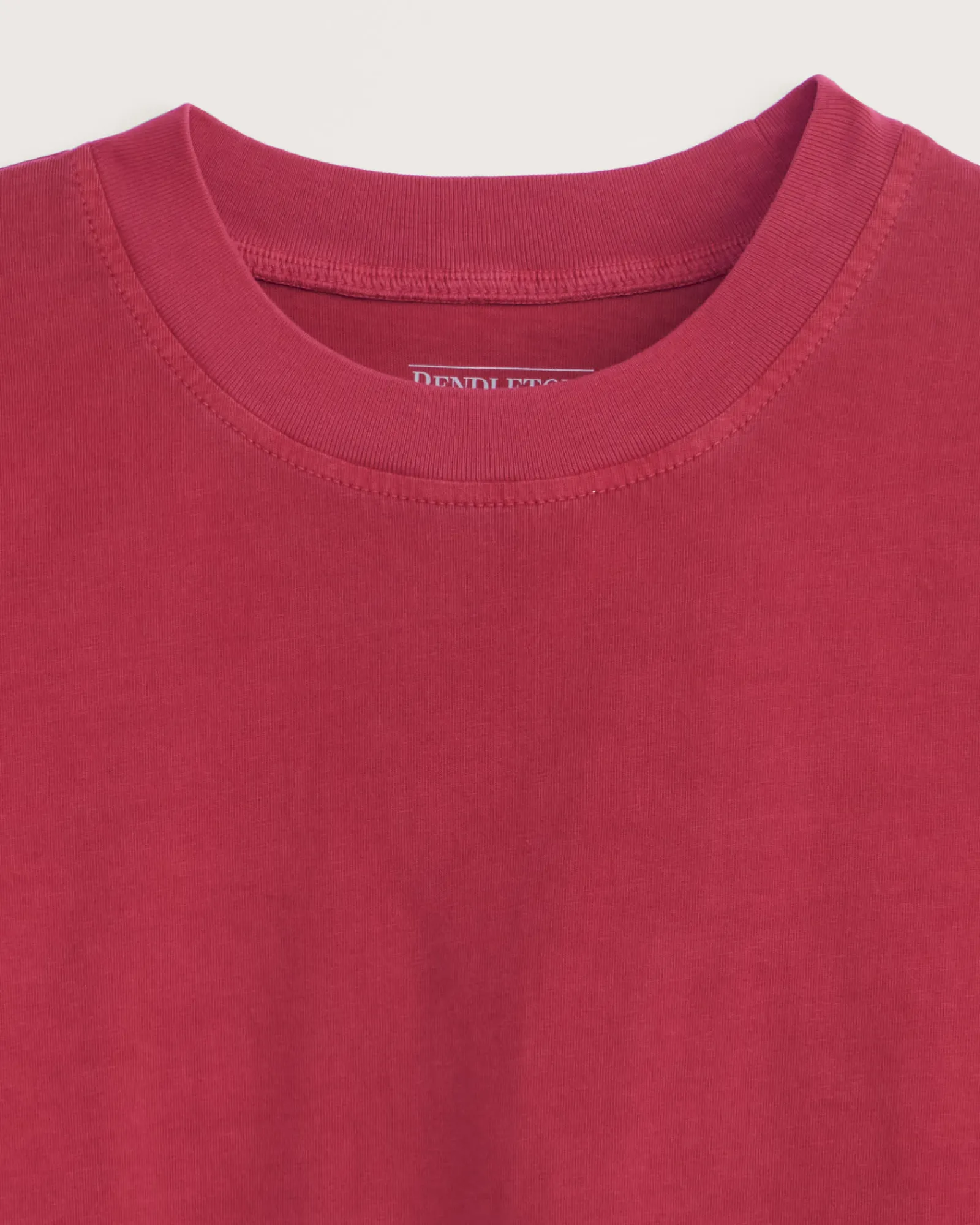Pendleton WOMEN'S DESCHUTES TEE CHERRY Hot
