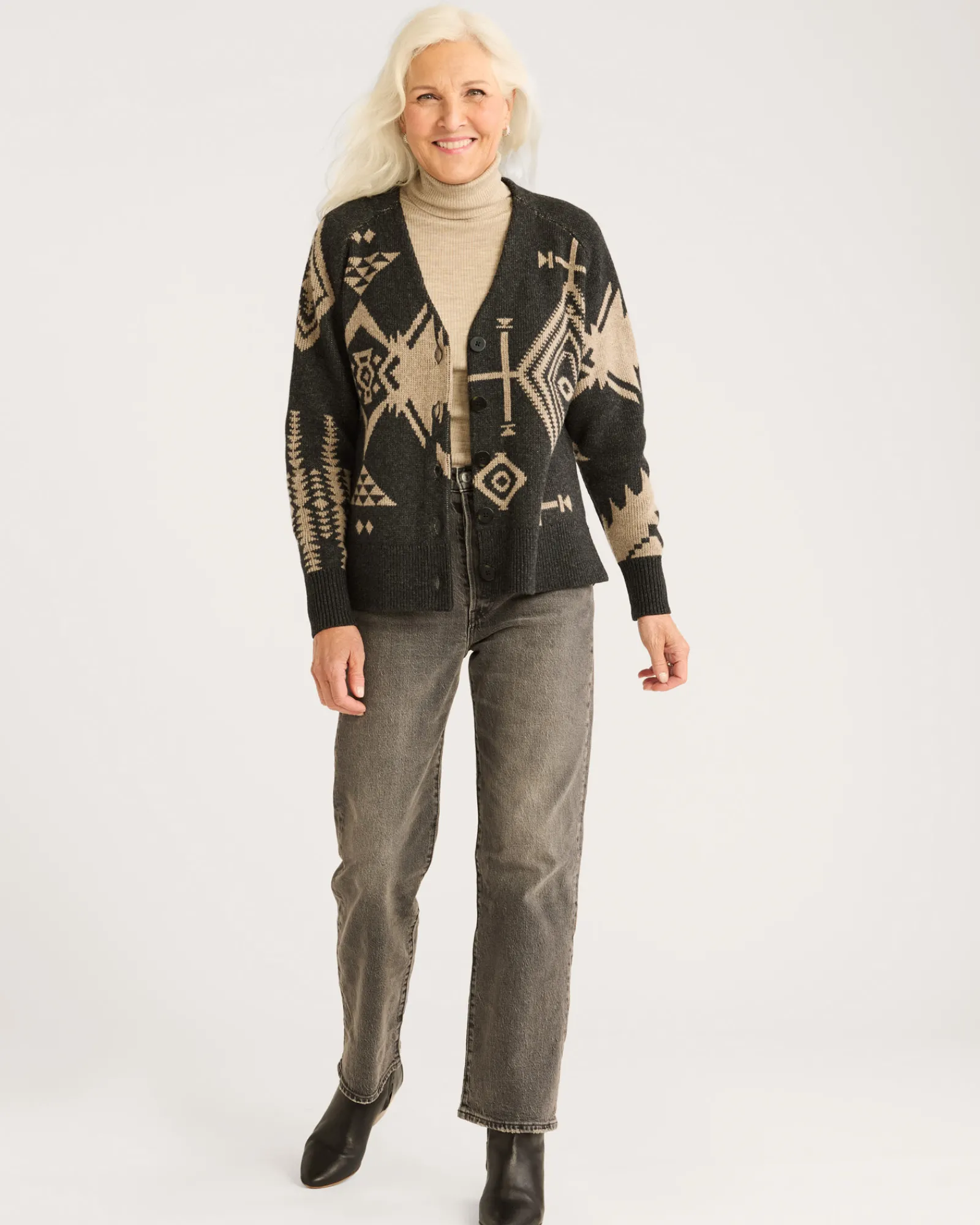 Pendleton WOMEN'S LAMBSWOOL MIXED GRAPHIC CARDIGAN BLACK/TAUPE Clearance
