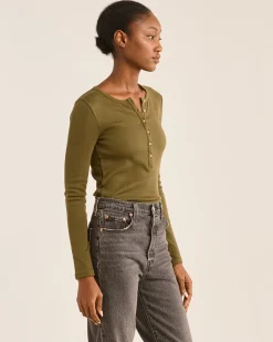 Pendleton WOMEN'S LONG-SLEEVE PIMA COTTON HENLEY DARK OLIVE Fashion