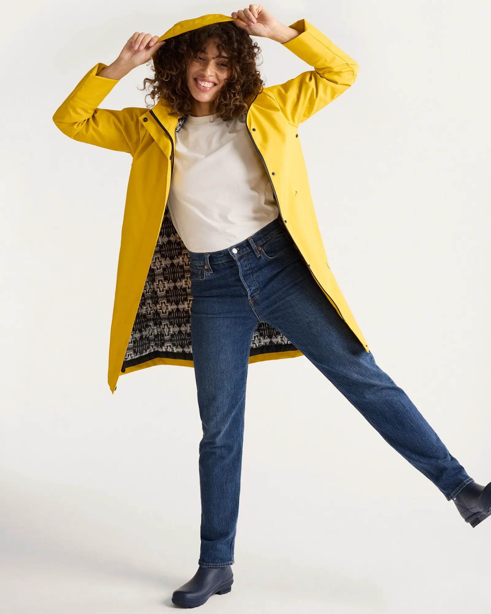 Pendleton WOMEN'S VICTORIA RAIN SLICKER YELLOW Hot